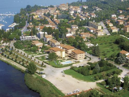 Ali Sul Lago Hotel San Feliciano Exterior photo